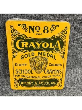 Vintage Crayola No. 8 Gold Medal School Crayons collectible tin Binney & Smith